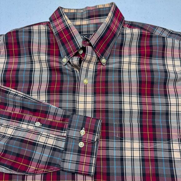Jos A Bank Shirt Men Medium Red Plaid Traveler Business Casual Preppy‎ Outdoor. - Picture 1 of 12